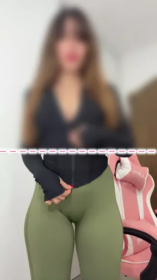 Beta, Betaslave, Censored