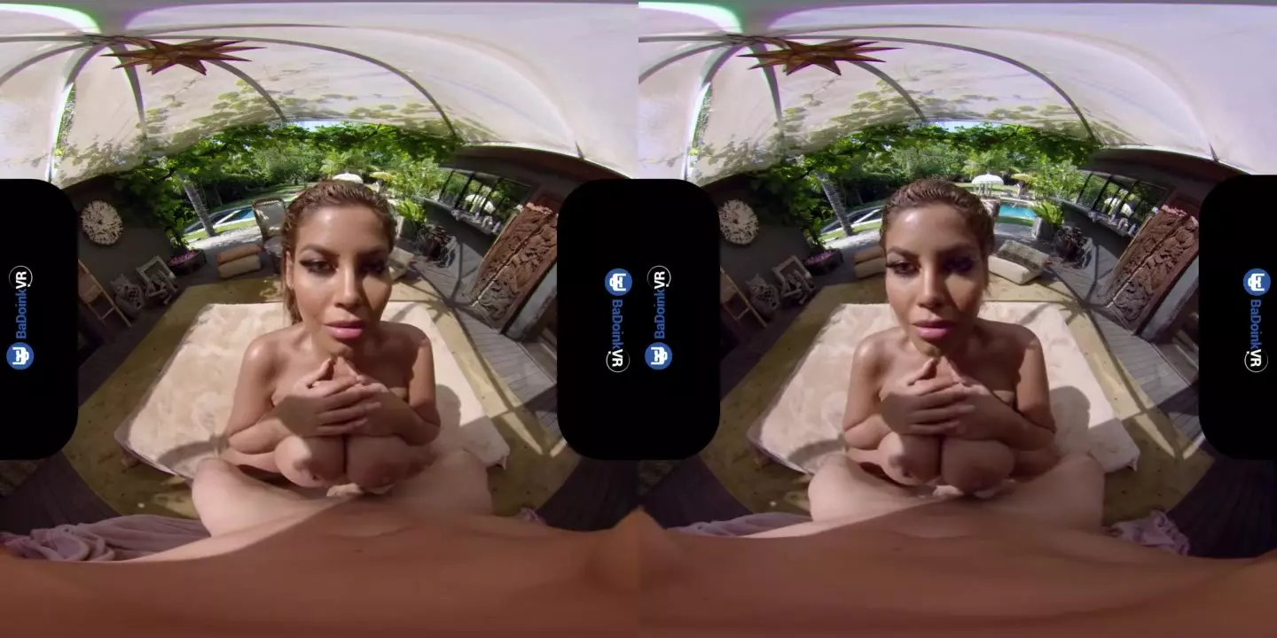 Bridgette B: Krągła Latina Analna Dziwka z Wielkim Tyłkiem