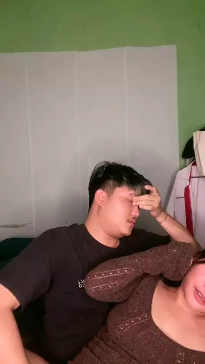 Napalona Shanaya wije wielką dupą w bondage