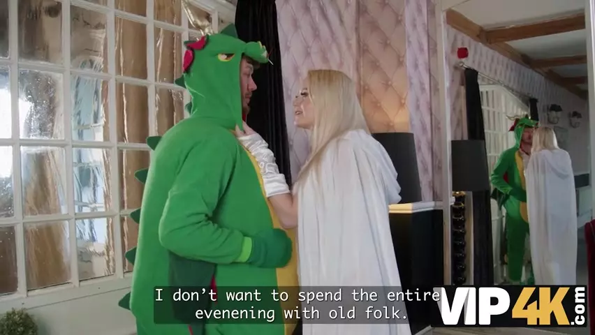 Mia Khalifa: Doggy, Cowgirl i Wielkie Cycki w Krystalicznym HD