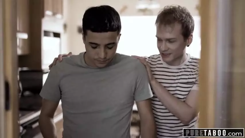 Syren Demer w podwójnym lodziku dla Ricky'ego Spanisha i Alexa Jettta